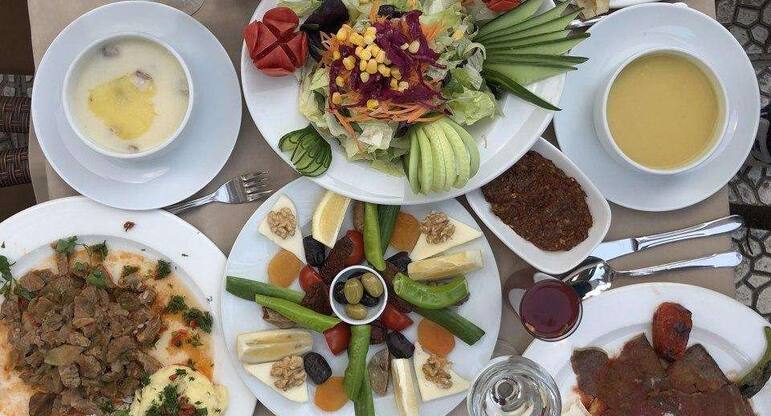 Sini Kosk Restaurant Yorumlari Sini Kosk Restaurant Buca Izmir Icin Kullanicilarin Yorumlari